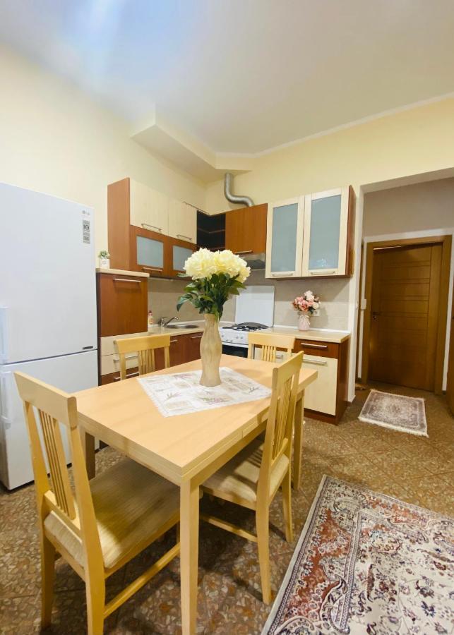 Apartment Oliva1 Petrovac Buitenkant foto
