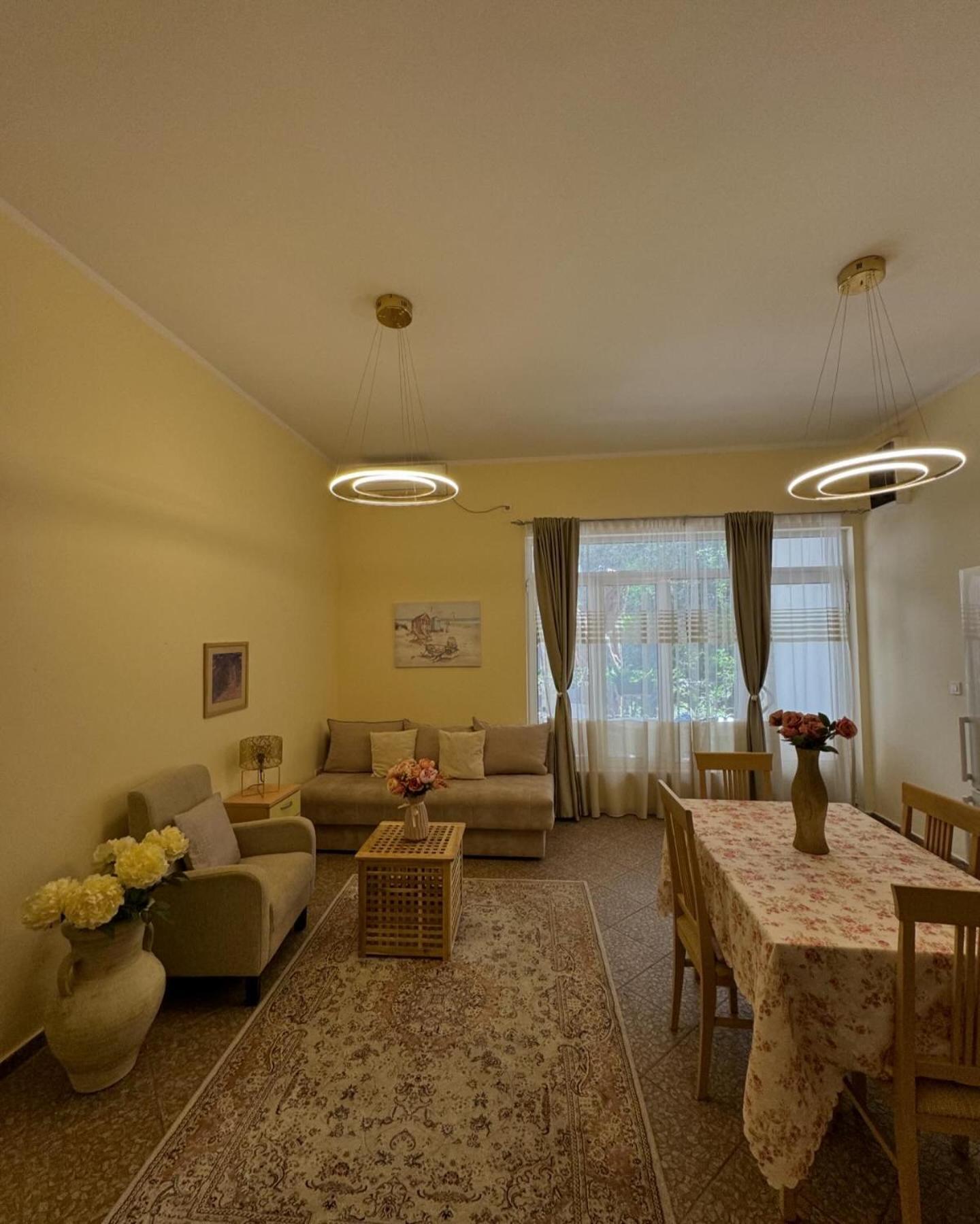 Apartment Oliva1 Petrovac Buitenkant foto